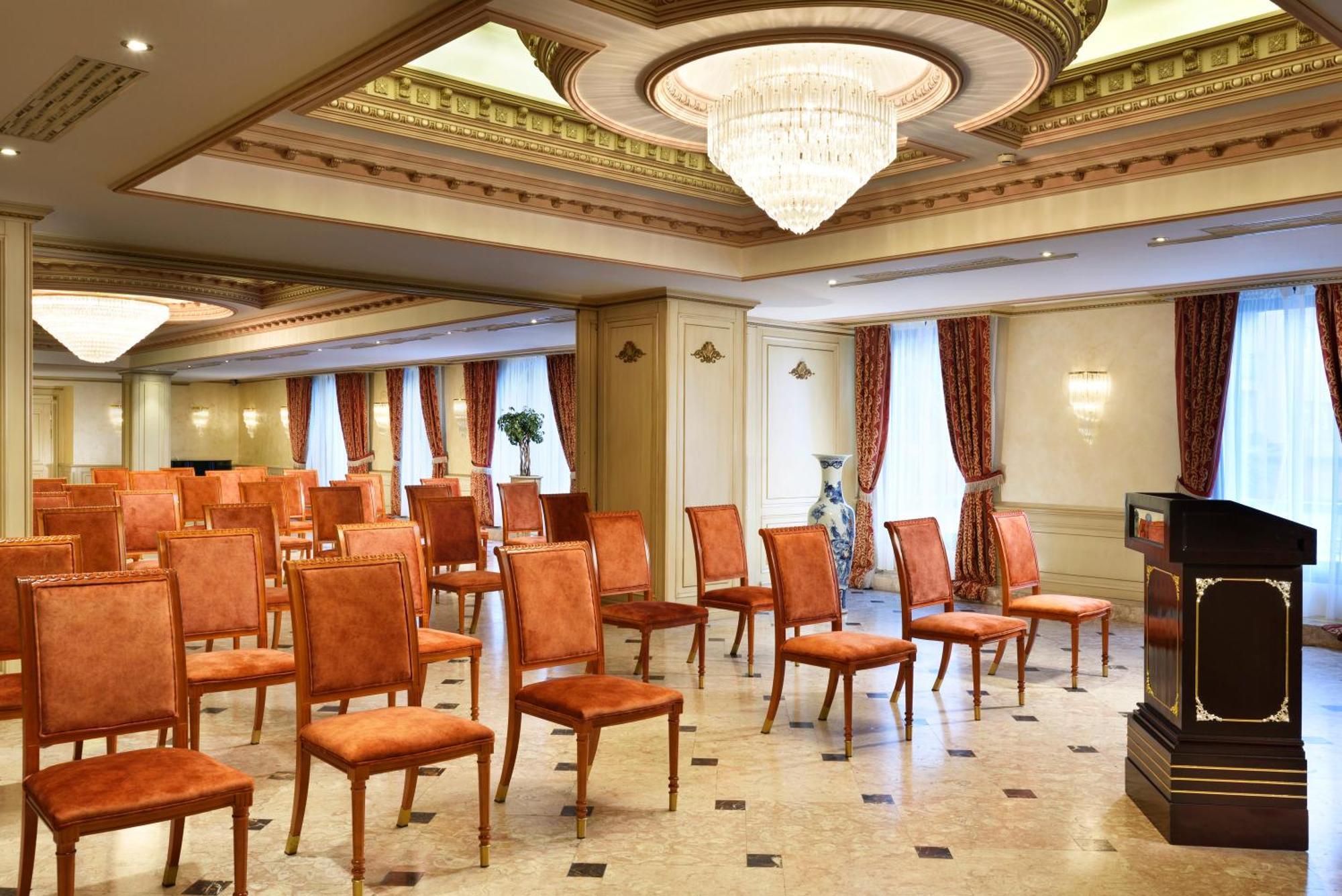 Swiss Diamond Hotel Prishtina Pristina Exterior foto The interior of the hotel